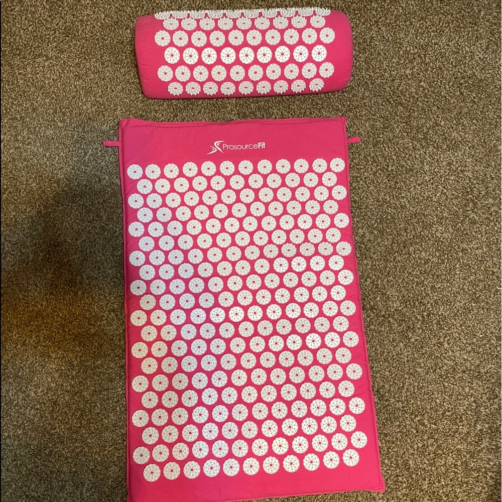 Acupressure mat
